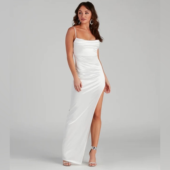 windsor lola high slit satin dress Lola High Slit Crepe Dress main image 0